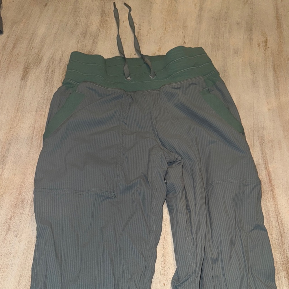 Lululemon Athletica Olive Relaxed Pants
